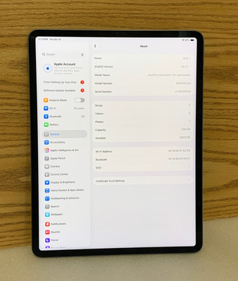 Apple iPad Pro 12.9-inch (A2378) 5th Generation 256 GB, Wi-Fi - Space Gray