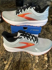 NEW Mens Brooks Launch 9 Running Shoes, size 11.5