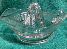 VTG horizontal groove Hazel Atlas Clear Glass Juicer