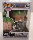 FUNKO POP! ANIMATION: One Piece #923 - “Roronoa Zoro” w/ Protector! COOL! RARE!