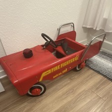AMF Fire Fighter Pedal Car Red Metal Body Vintage Pre-1970 Boys  Girls Age 4-7