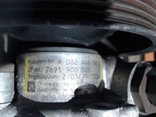 Pompe direction assistée Mercedes 208