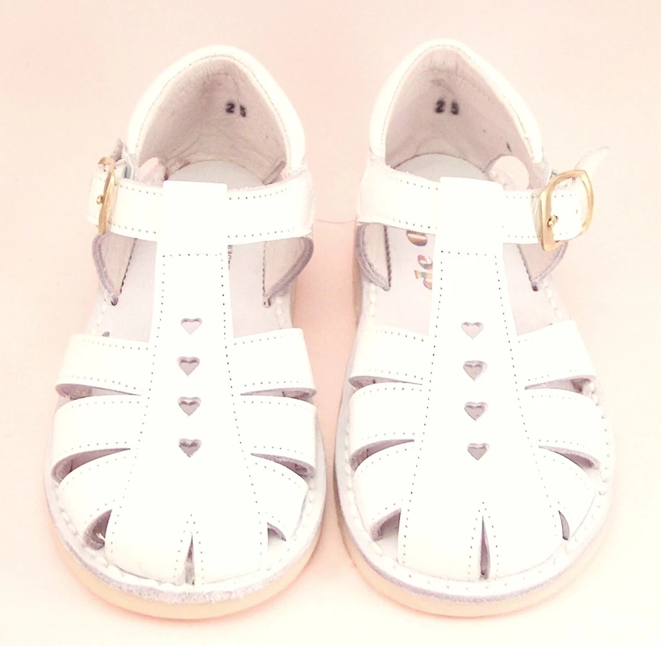 DE OSU -Spain -Girls White Leather Fisherman Sandals -European -Sizes 4.5 to 6.5 - Image 4 of 4