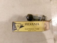 OEM VINTAGE ELECTRONIC TUBE SYLVANIA 4BU8