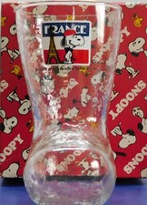 Ancienne tasse botte en verre déterminé cacahuètes Snoopy France rare parfait état  