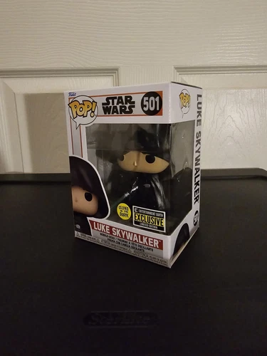 Funko Pop! Star Wars Luke Skywalker #501 (Glow in the Dark) EE Exclusive