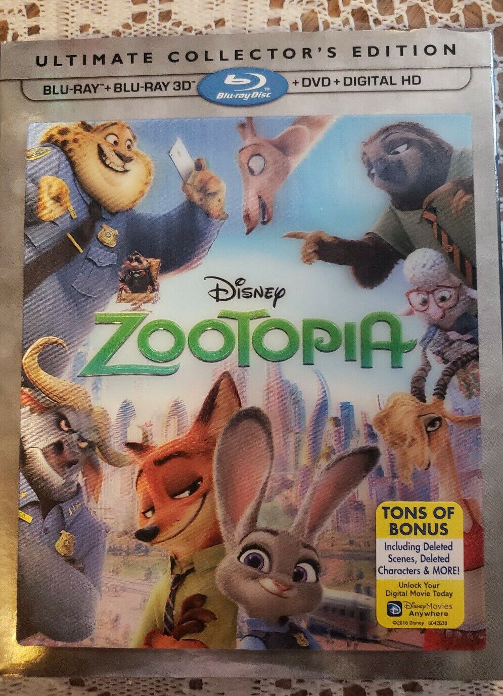 Zootopia [Includes Digital Copy] [4K Ultra HD Blu-ray/Blu-ray] [2016] -  Best Buy