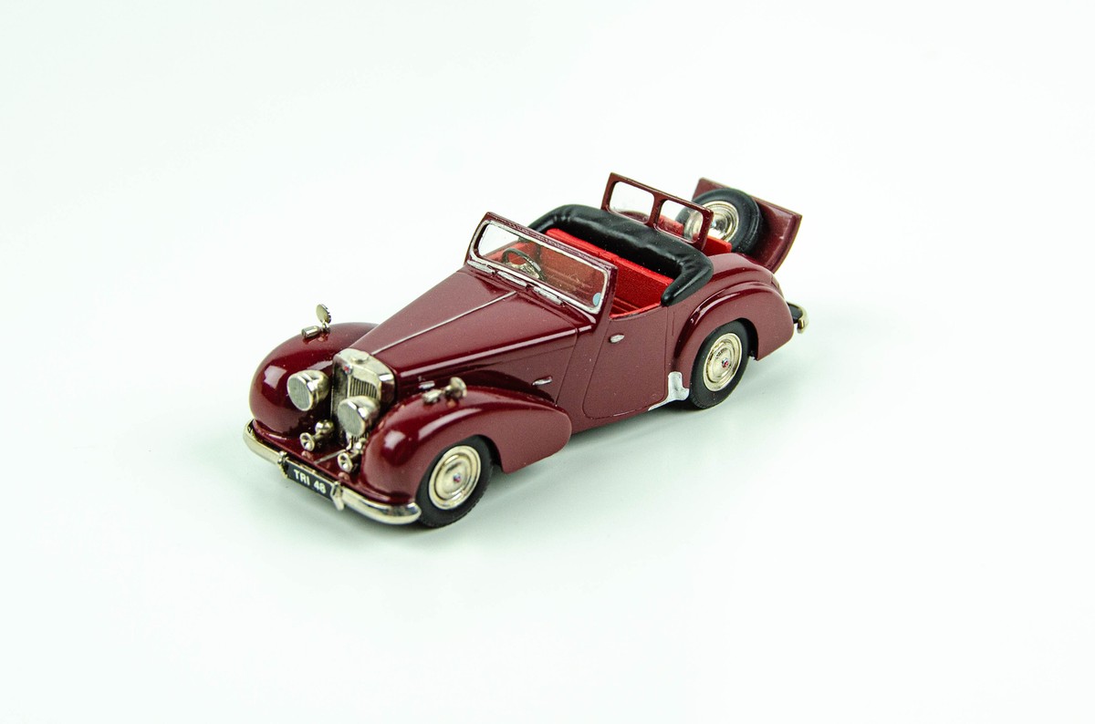 Mini Marque 1/43 1947 Triumph Roadster Open MM43 UK No. 4a Diecast