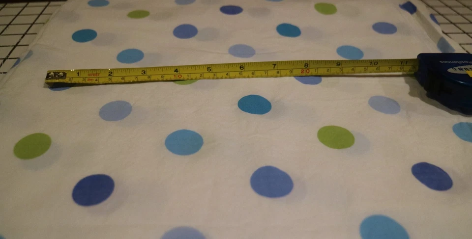 Двойной плоский лист The Company Store — сине-зеленый в горошек — сделано в Португалии - Изображение 2 из 4