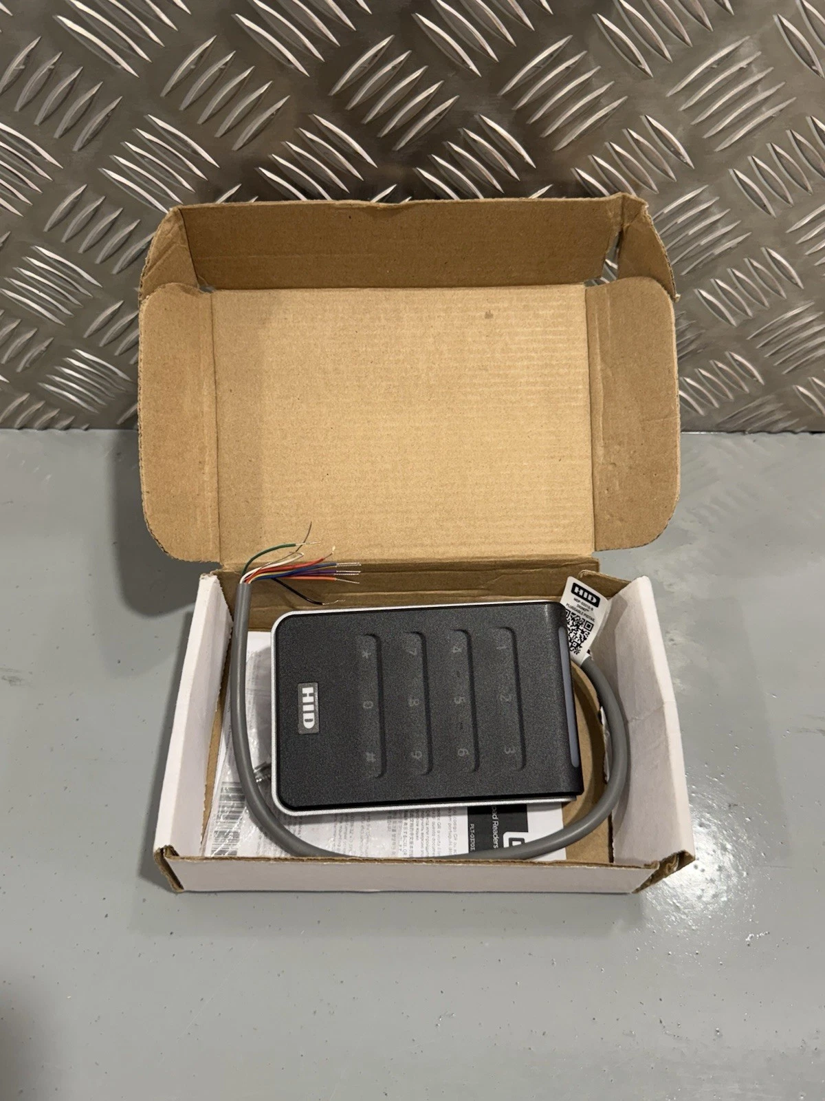 HID Signo Keypad Reader 40 Black 40KNKS-00-0001LF - Brand New Boxed 2