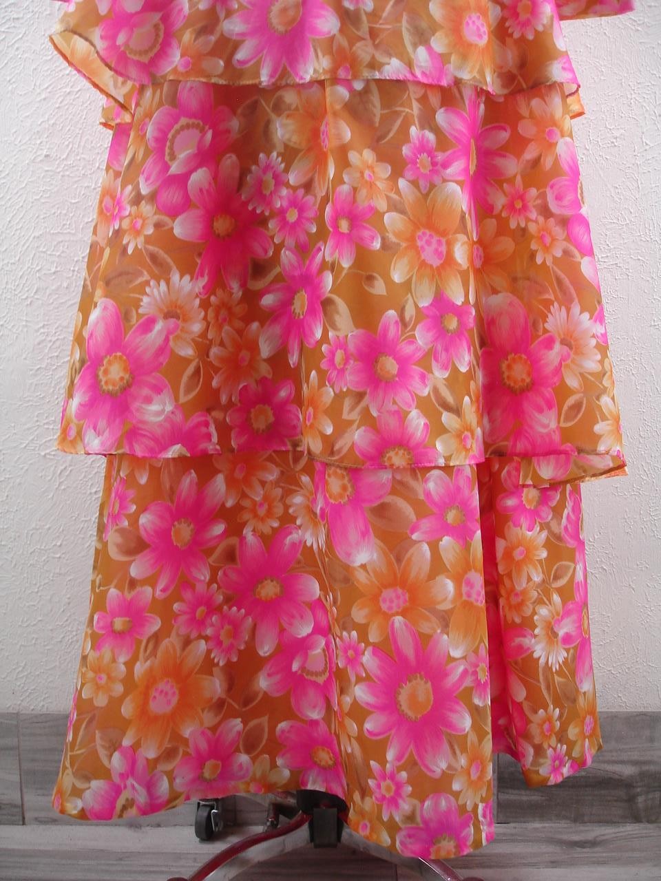Women's S XS Vtg 1960's Bright Floral Dress Empire Waist Tiered Ruffled USA Made image 3