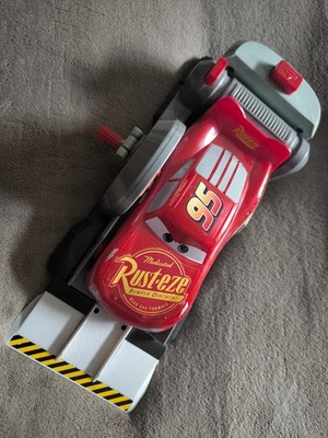 '''' DISNEY PIXAR CARS  -STUNT & SKILLS  - LIGHTNING MC QUEEN - GEBRAUCHT ''''