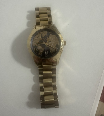 M. Kors Damen Armbanduhr Quarz Edelstahl Gold Weltkarte Datum römisch. Mk6243