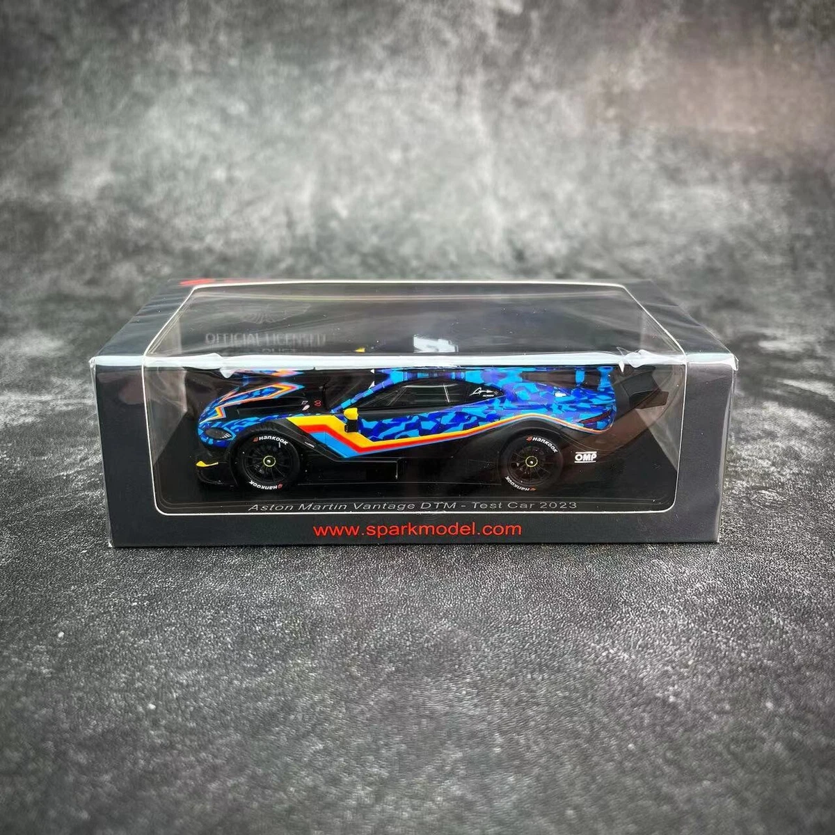 New Spark 1/43 Aston Martin Vantage DTM Test car 2023 #14 New Spark 1/43 Aston Martin Vantage DTM Test car 2023 #14
