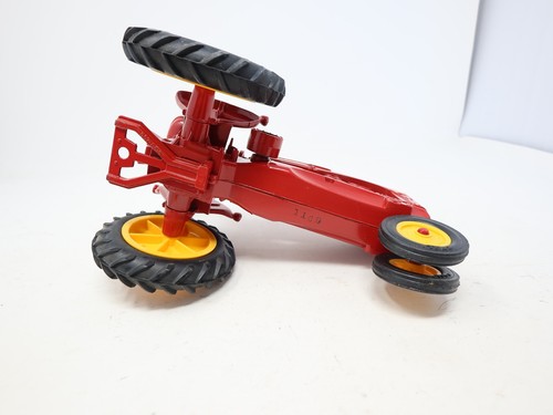 USED ERTL , 1:16 Scale Die-Cast Massey-Harris 44 Tractor (Red) READ - Picture 6 of 7