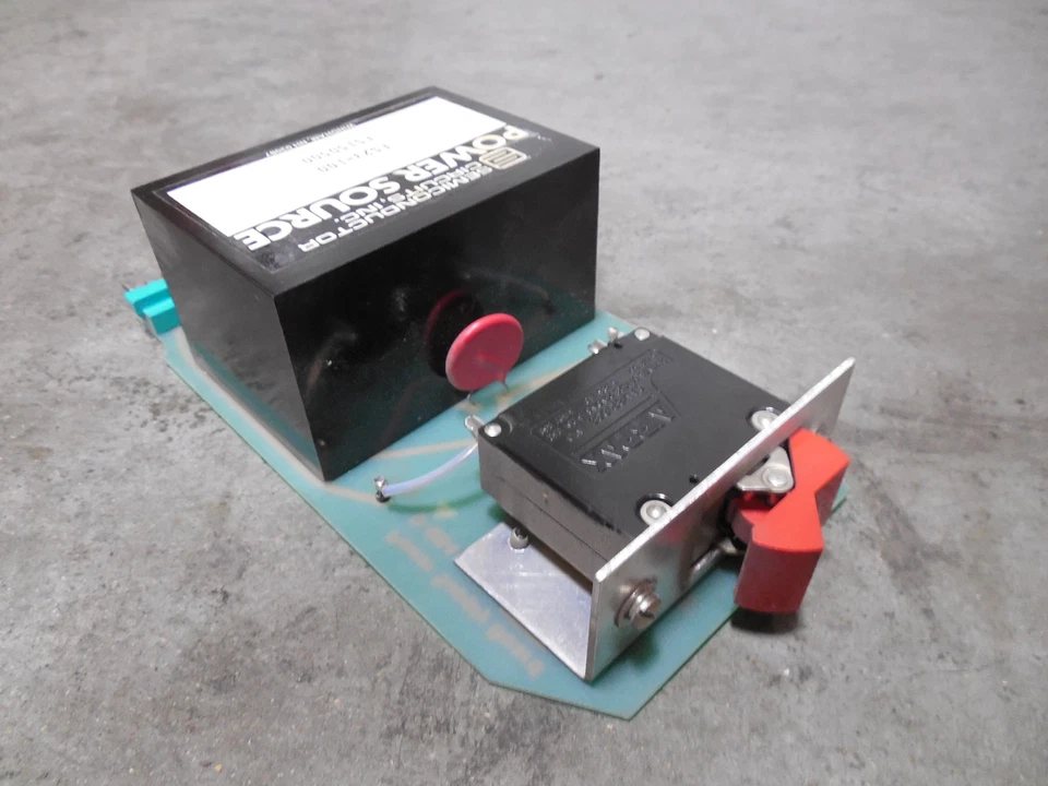 USED Dynamic Engineering D-984-058204 Power Supply Board - Image 2 of 4