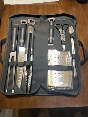 Awesome 10 Piece cuisinart grill set