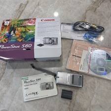 Canon PowerShot S50 5.0MP 3x Optical Zoom Digital Camera - Silver Pc1088