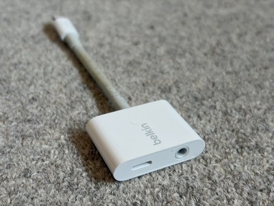Belkin F8J198BTWHT MFi-Certified Lightning Audio Charge Rockstar Headphone Cable