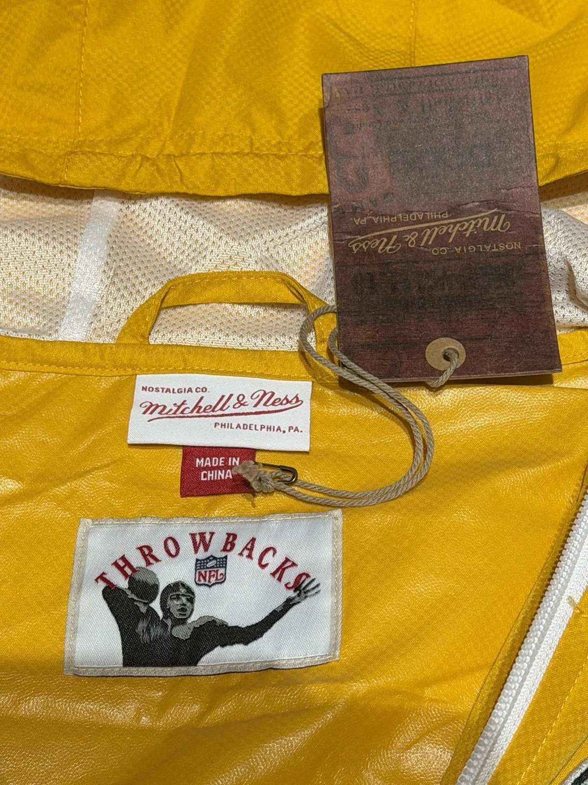 NWT Mitchell & Ness NFL Pittsburgh Steelers Lightweight Windbreaker Jacket L - product detail image 5