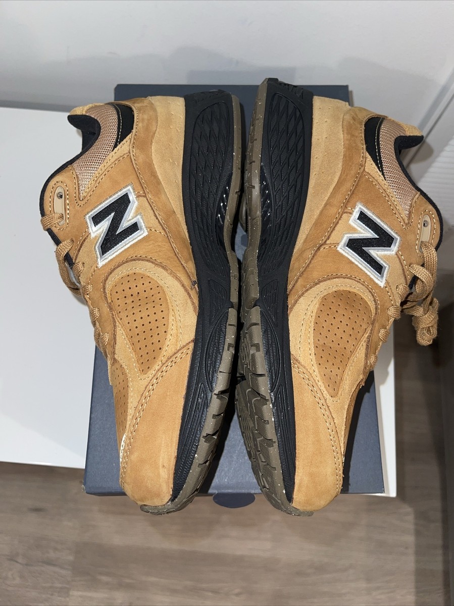 New Balance 2002r Tobacco Brown Black M2002REI Size 7.5 Men's & Women's 9