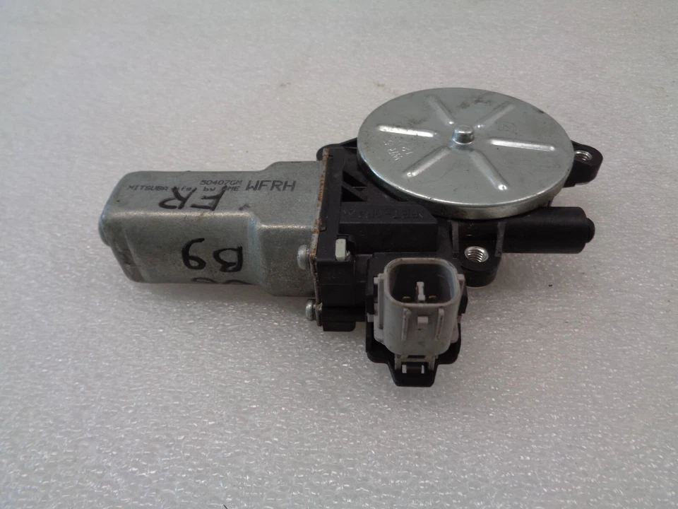 Subaru B9 Tribeca 2006-2007 motor ventana puerta pasajero delantero derecho OEM AK250153 Foto 4 de 4