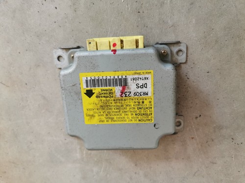 Mitsubishi Galant VI EA0 V6 2.5 Airbagsteuergerät md359139