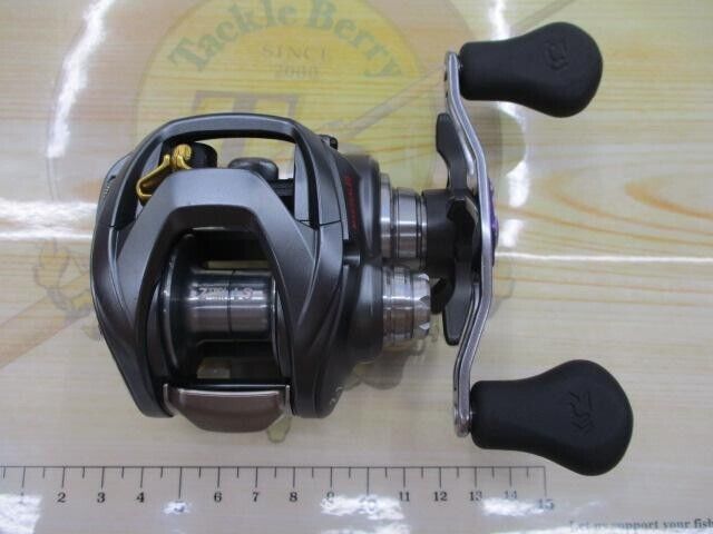 Daiwa Steez A TW 1016XHL Baitcast Reel From Japan Used #0015 Daiwa Steez A TW 1016XHL Baitcast Reel From Japan Used #0015