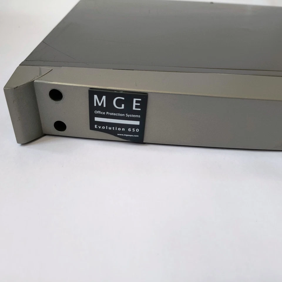 MGE Evolution 650 Rack 1U UPS 650VA / 420W 220V - 240V 990644R Neue Batterien - Bild 3 von 4