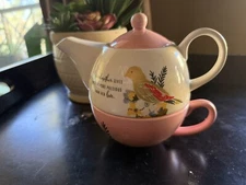 DaySpring God's Love Nothing More Precious - Teapot and Cup Set for Grandmother