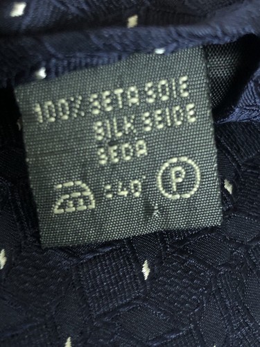 Ermenegildo Zegna 100% Silk Neck Tie Navy Blue Silver Diamonds 3 3/8” - Picture 5 of 6