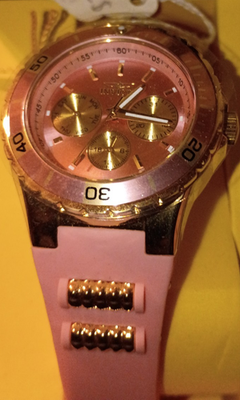 Invicta Women display picture 2