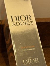 Addict Peachy Glow Eau de Parfum Dior 香水- 一款2025年新的女用香水