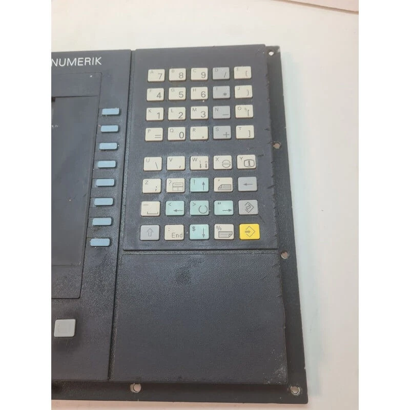 SINUMERIK 840D OP031  SIEMENS 6FC5203-0AB10-0AA1 + CONVERTER 77-964-2300 - Photo 3/4