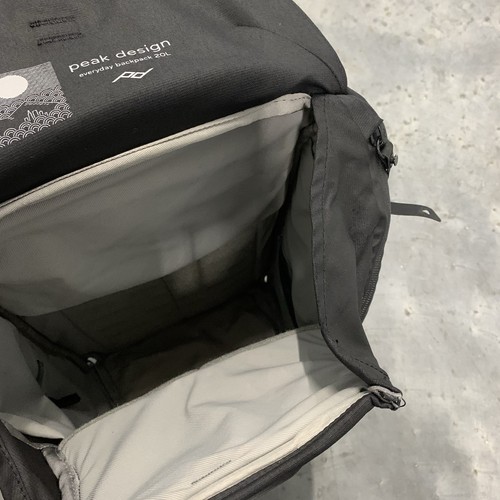Peak Design Everyday Backpack 20L Black Camera Laptop - Picture 10 of 13