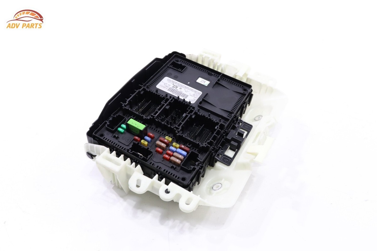 2020 - 2023 LINCOLN CORSAIR FUSE RELAY BLOCK BODY CONTROL MODULE