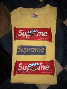 molodkin box logo