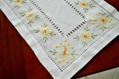 6er Set Leinenmischung Zentren mit Stickerei Blumen handrelief