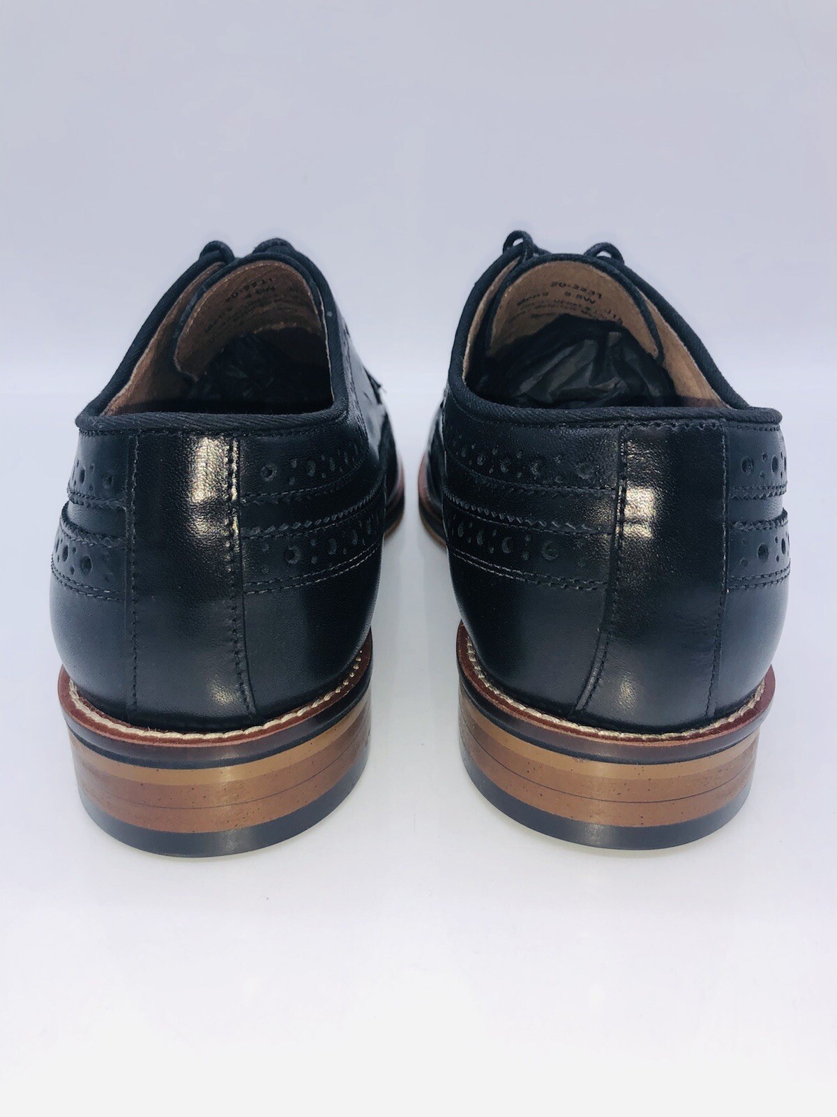 Johnston \u0026 Murphy Men's Conard Embossed 