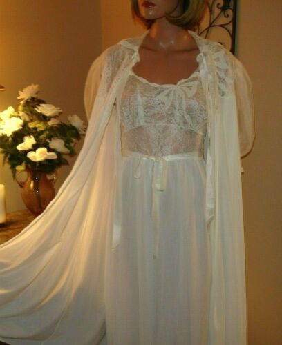 Vtg Michelene Nylon Bridal White Nightgown Peignoi