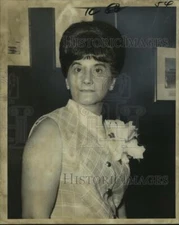 1969 Press Photo Women's auxiliary hospital president Mrs. Calvin C. Cranfield