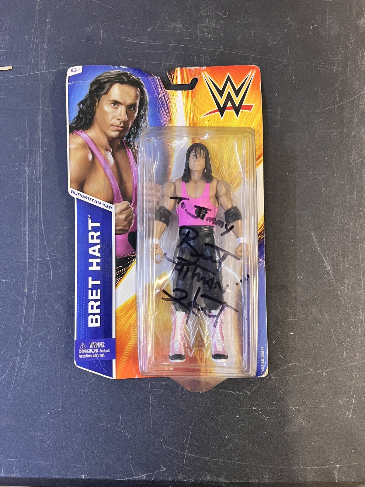 NEW SEALED WWE MATTEL BASIC SERIES 49 BRET HITMAN HART WRESTLING FIGURE MOC WWF