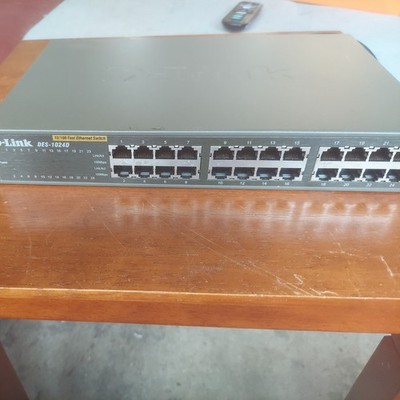 D-Link DES-1024D 24 Port 10/100 Switch Working Rack Fast Ethernet 