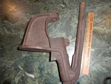 HERTER’S MODEL 3 CAST IRON RELOADING PRESS