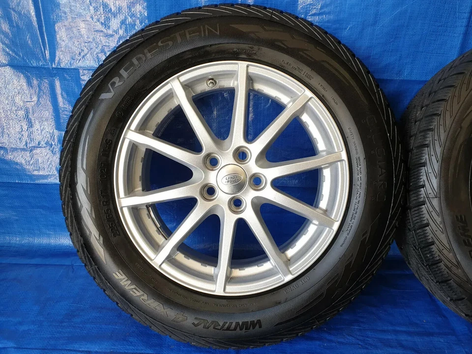 17 Zoll Land Rover Evoque RDK Winterräder BJ32-1007-AB Original DOT14/15 7.5mm - Bild 2 von 4