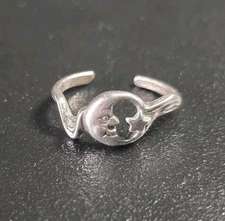 Vintage Sterling Silver Moon & Star Toe Ring