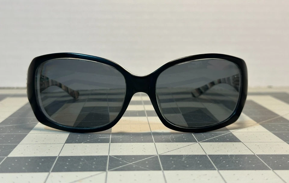 Gafas de sol Oakley Discreet OO2012-06 negras y multicolores 59-16-130 - SOLO MARCO Foto 3 de 4