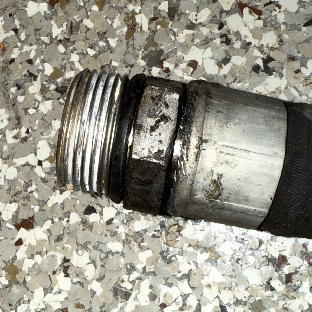 OMC 0984199 Cobra Transom Shift Cable Tube Hose Connector Sleeve