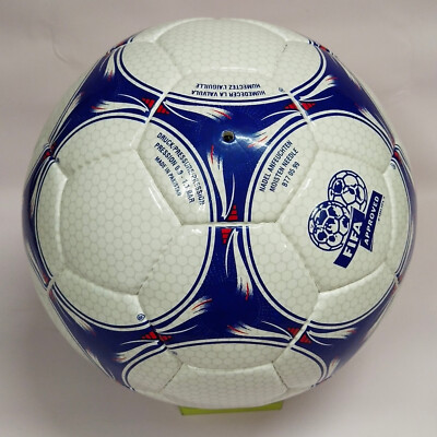 FIFAワールドカップ1998フランス 公式試合球Adidas Tricolor Adidas Tricolore 1998 France World Cup Official Match Ball