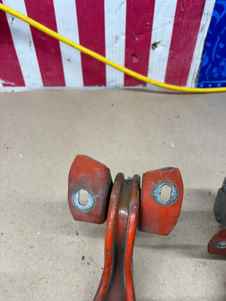 1979-1993 FORD MUSTANG MERCURY CAPRI FACTORY HOOD HINGES PAIR SET OEM SWING ARMS - Image 3 of 4